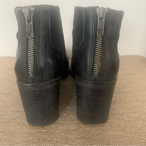 Black Modern Vintage Leather Ankle Boots - Picture 11 of 14
